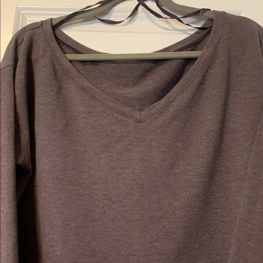lululemon athletica Dark Brown Crop Top - Picture 3 of 5